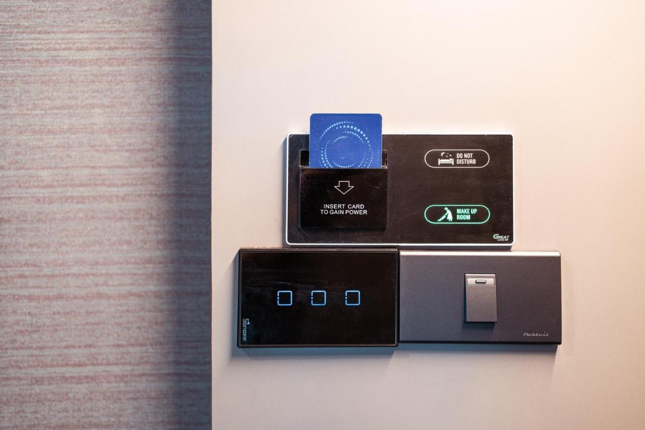 Hotel The One Smart Living Bangkok Esterno foto